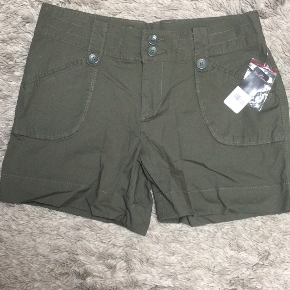 NWT Massini Army green shorts